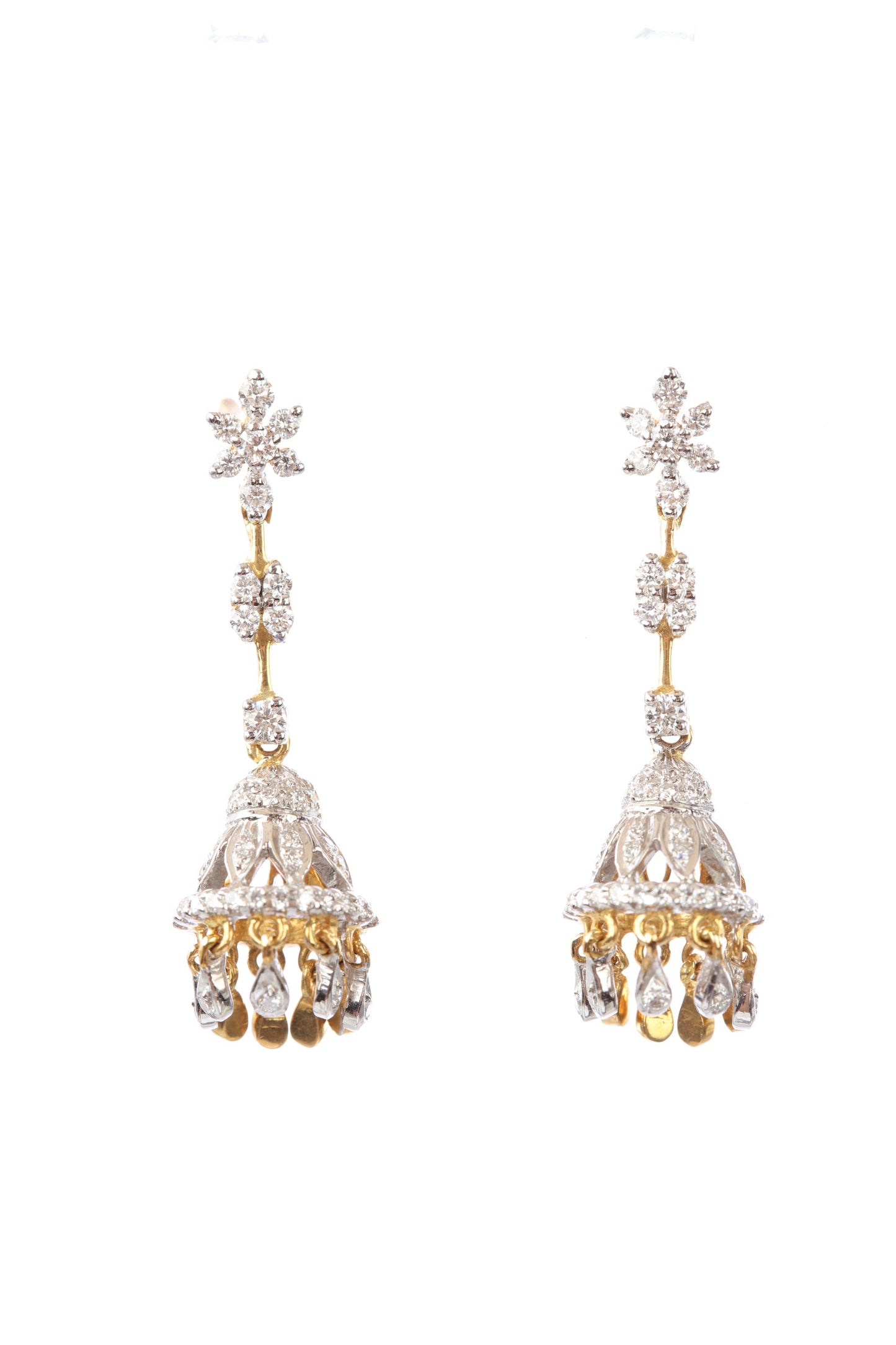 18 kt Diamond Earrings 74075201