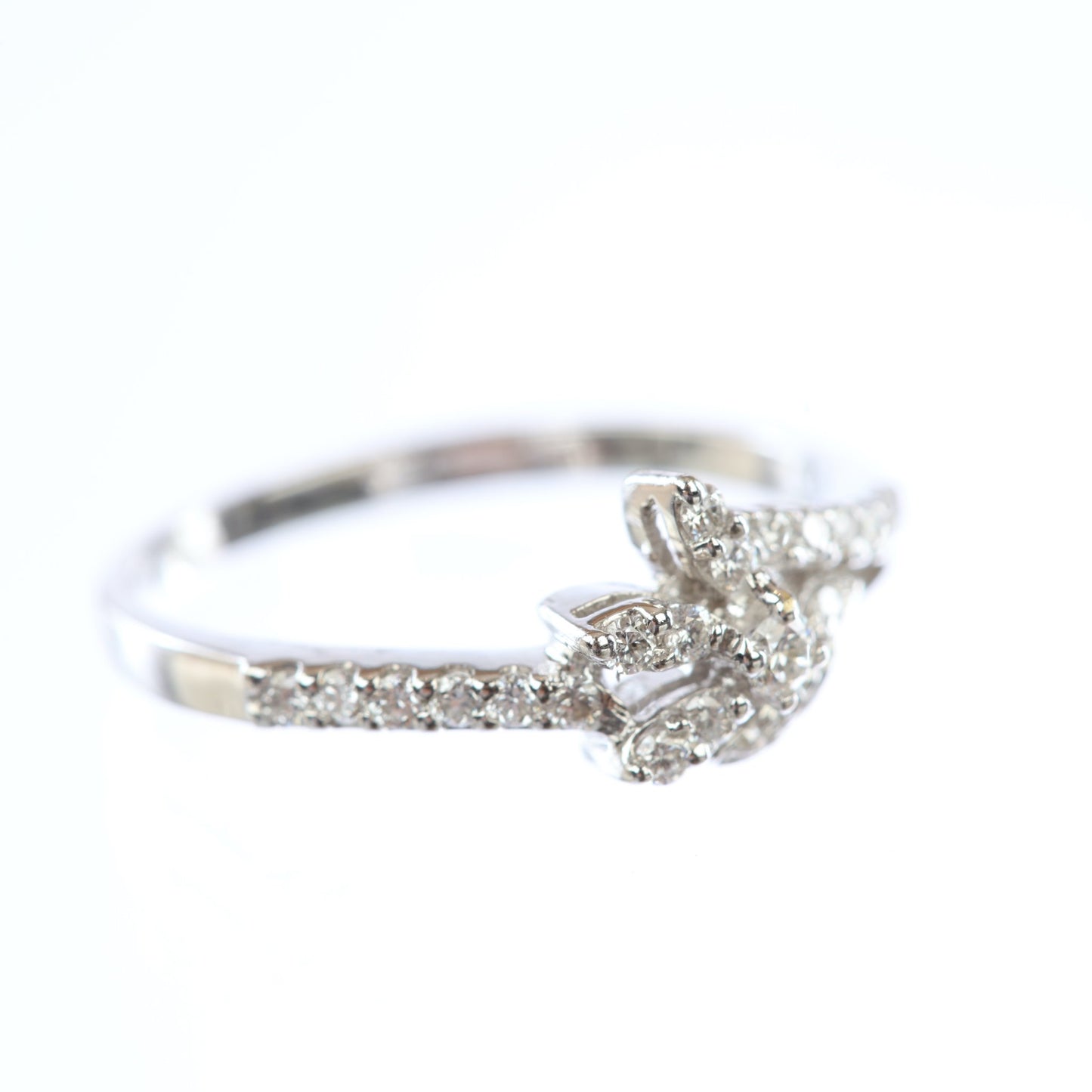 18 kt Diamond Ring 74304523