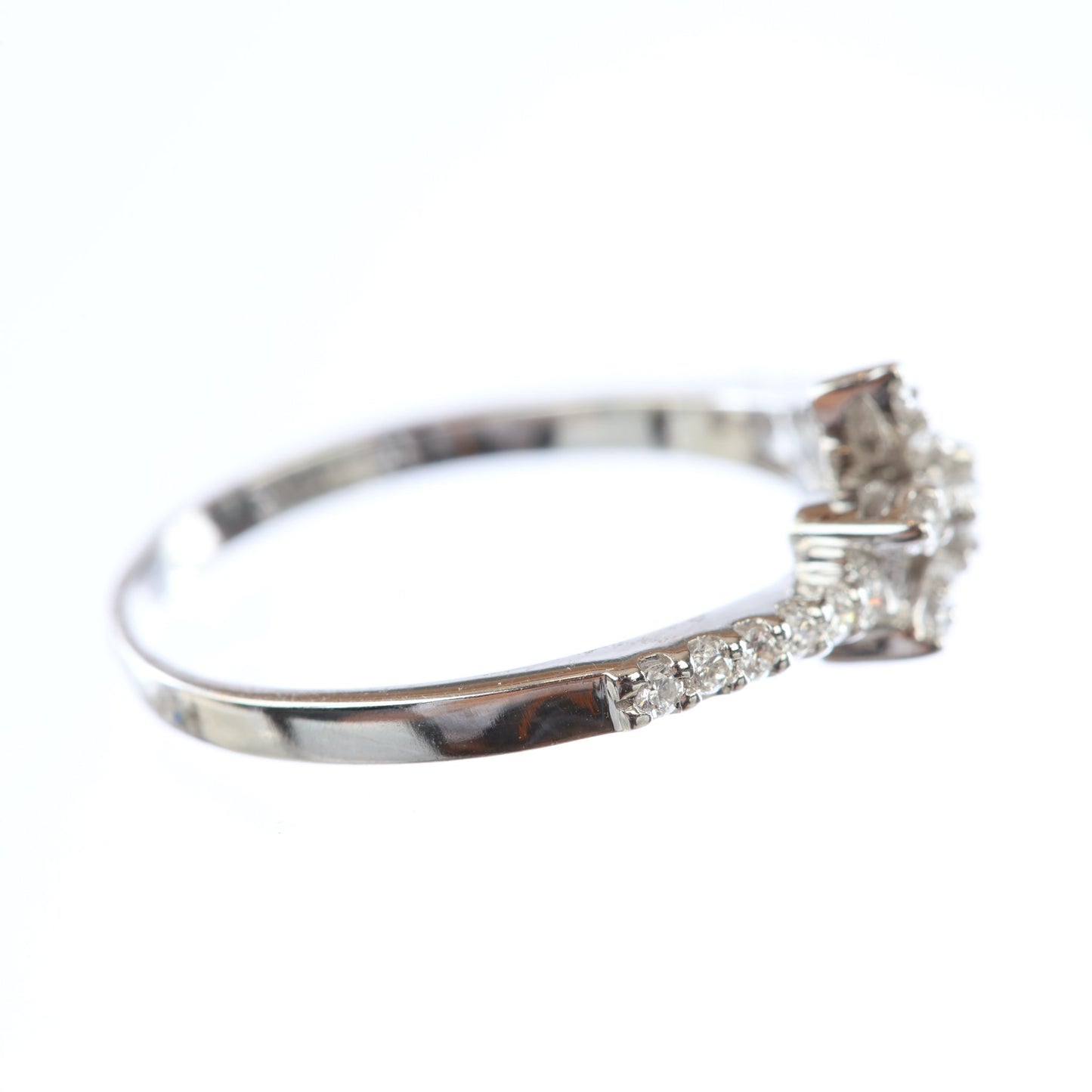 18 kt Diamond Ring 74304523