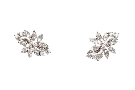 18 kt Diamond Earrings 74434039