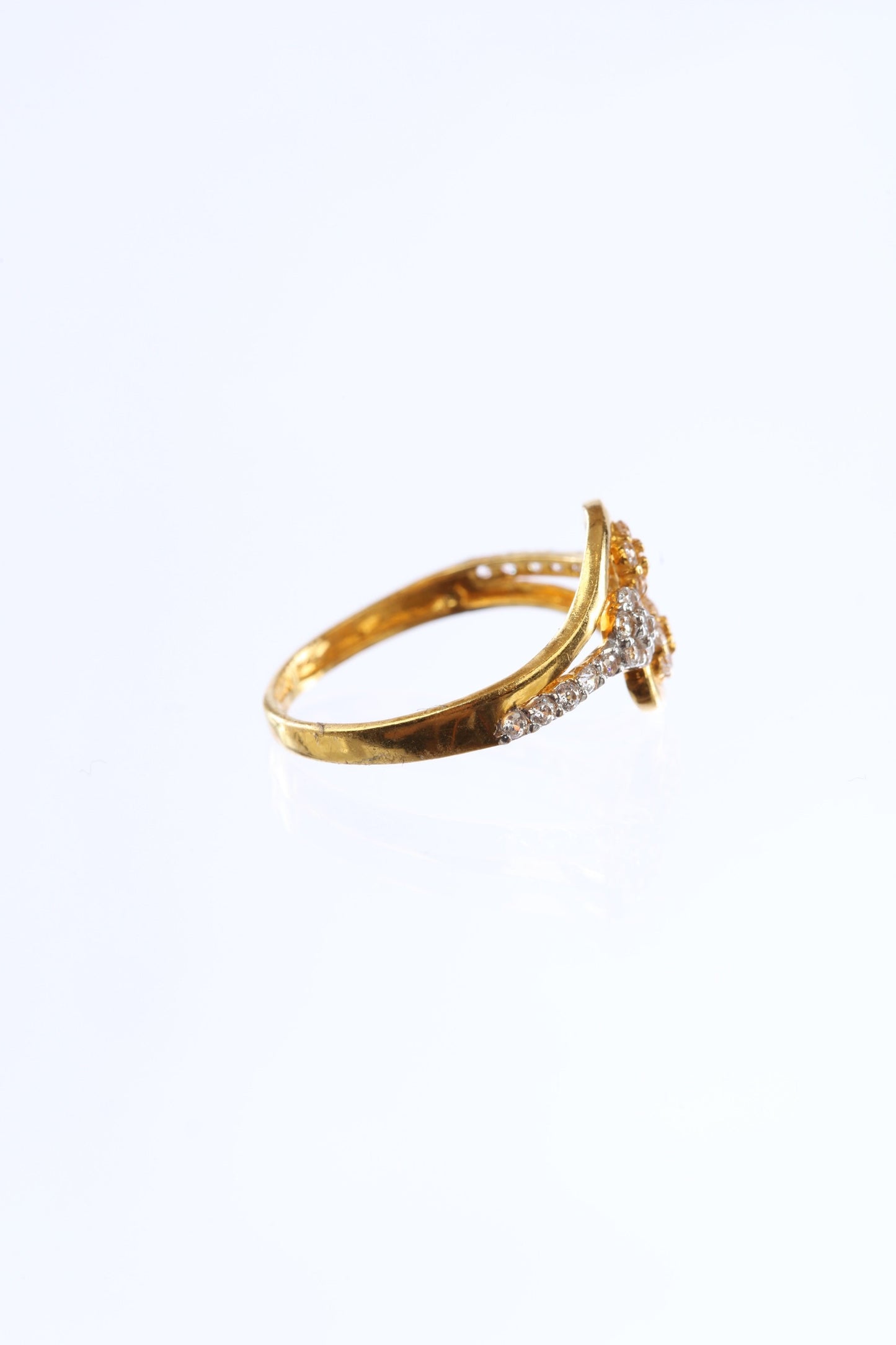 22 kt CZ Ring 74645114