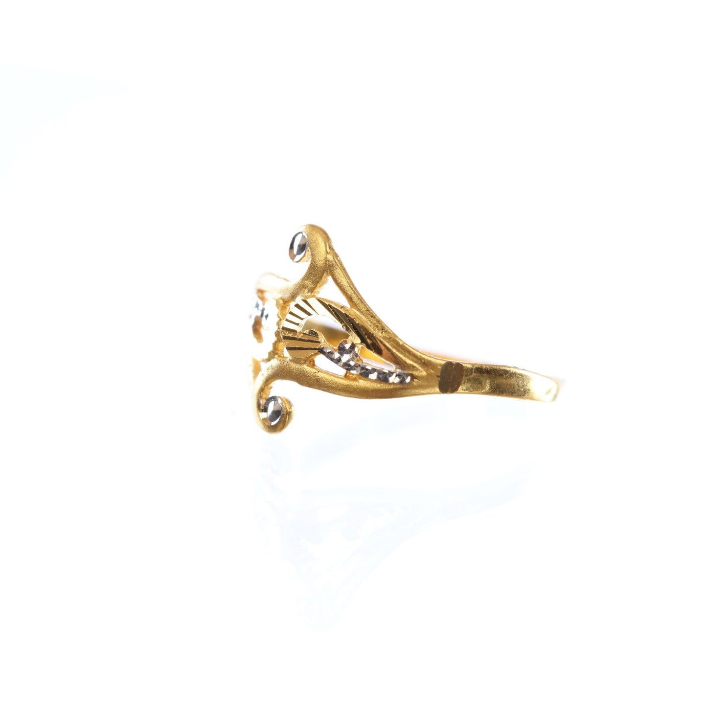 22 kt Gold Ring 74801114