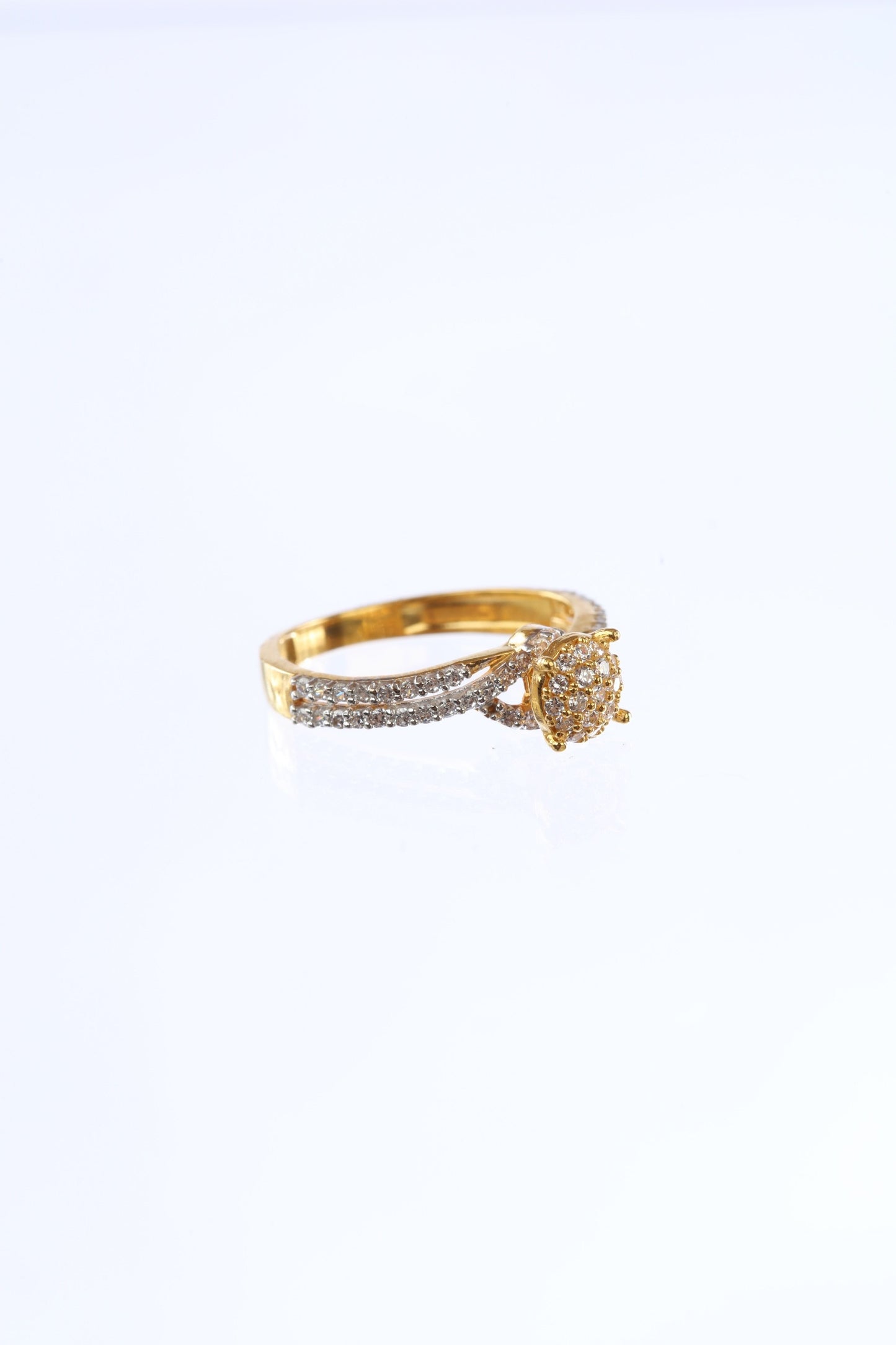 22 kt CZ Ring 74823680