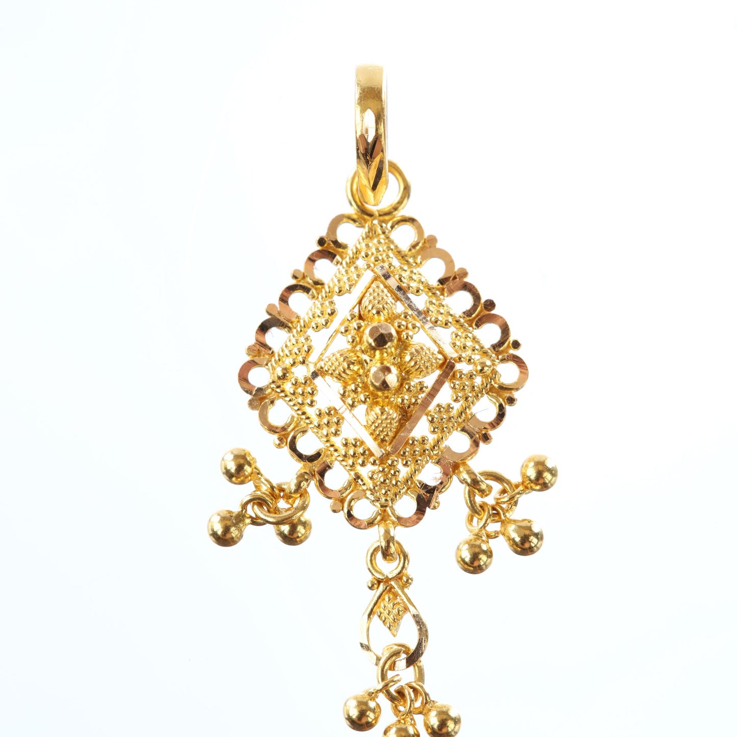 22 kt Gold Pendant 74850990