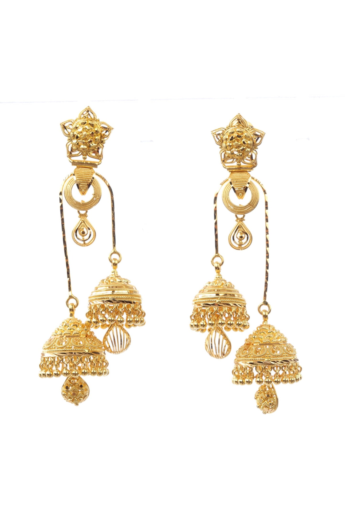 22 kt Gold Earrings 74870752