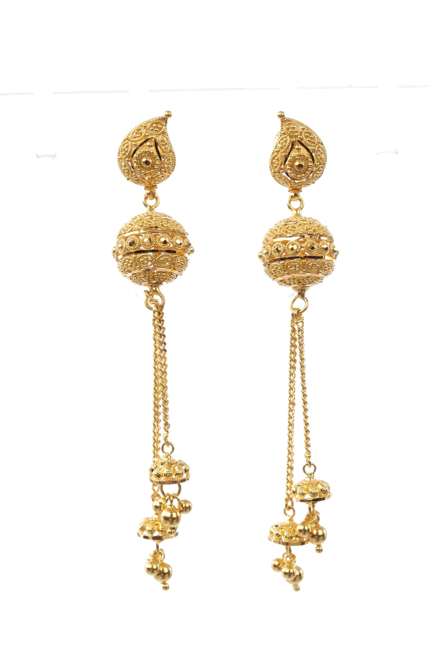 22 kt Gold Earrings 74906314