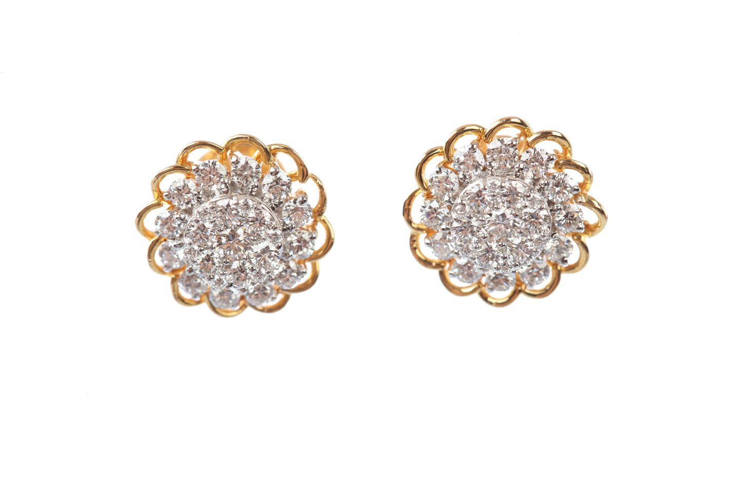 18 kt Diamond Earrings 74951284